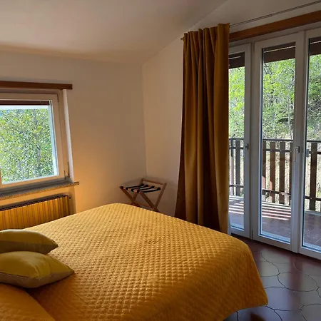 Gold Cave Relax Nel Bosco *