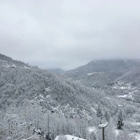 Gold Cave Relax Nel Bosco Σπίτι διακοπών