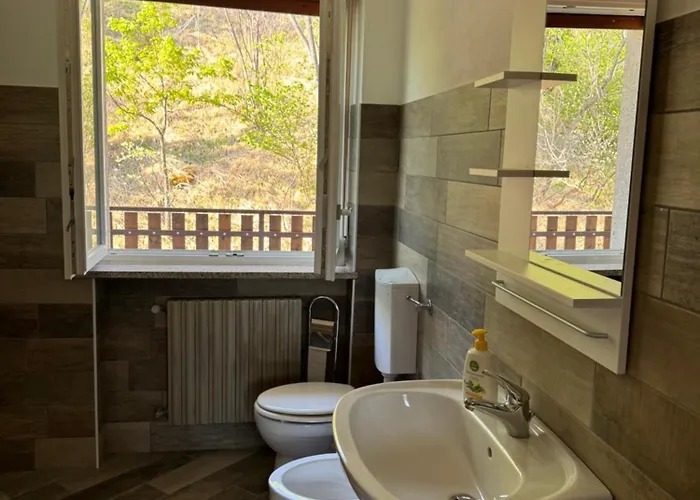 Сasa de vacaciones Gold Cave Relax Nel Bosco