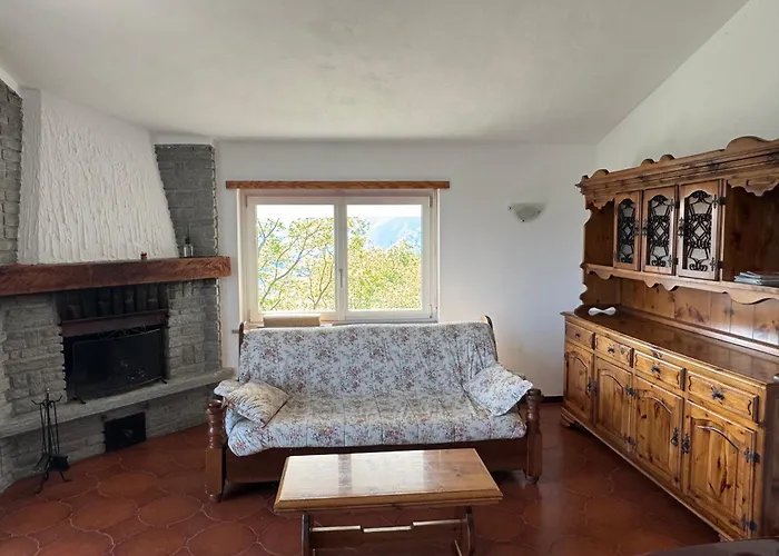 Gold Cave Relax Nel Bosco Дом отдыха *